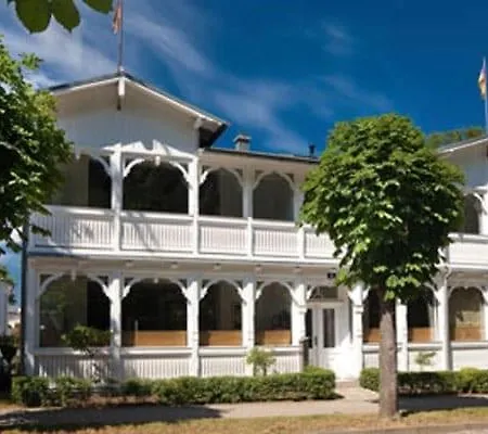 Elbsegler - Ahlbeck, * Binz